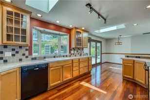 7912 SE Puget Heights Ln, Port Orchard, WA 98366 - Photo 9