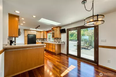 7912 SE Puget Heights Lane, Port Orchard, WA 98366 - Photo 11