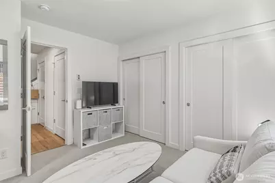 6313 9th Avenue NE #A, Seattle, WA 98115 - Photo 7