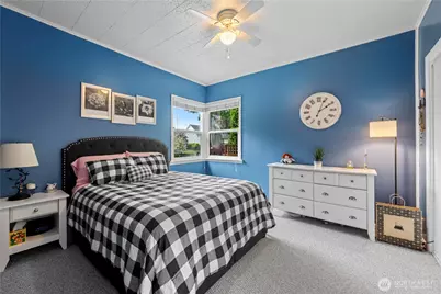 1925 Rainier Avenue, Everett, WA 98201 - Photo 19