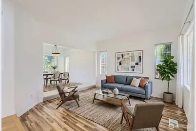 24036 SE 10th Court, Sammamish, WA 98075 - Photo 5