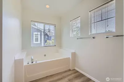 24036 SE 10th Court, Sammamish, WA 98075 - Photo 23