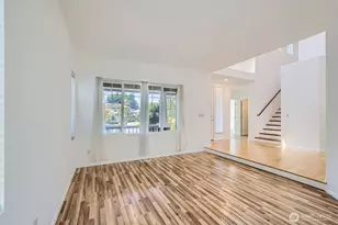 24036 SE 10th Ct, Sammamish, WA 98075 - Photo 7