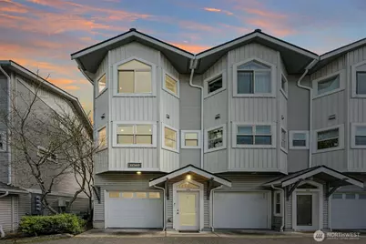 11560 Stone Avenue N #101, Seattle, WA 98133 - Photo 1
