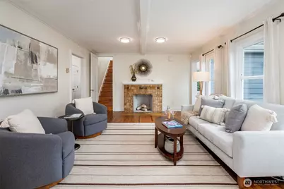 610 N 125th Street, Seattle, WA 98133 - Photo 3