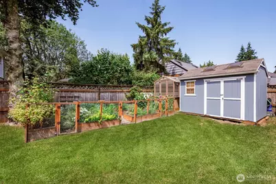 610 N 125th Street, Seattle, WA 98133 - Photo 25
