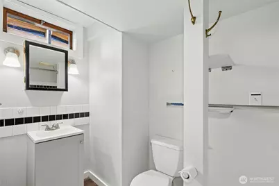 9520 2nd Avenue NW, Seattle, WA 98117 - Photo 21
