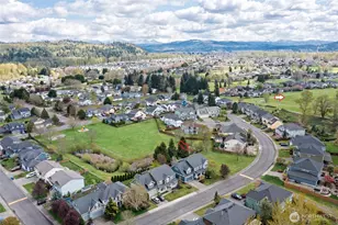 14519 144th Ave E, Orting, WA 98360 - Photo 5