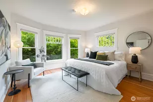 1715 E Mercer St, Seattle, WA 98112 - Photo 11