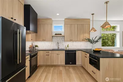 3636 Greenwood Avenue N #A, Seattle, WA 98103 - Photo 11