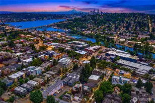 3636 Greenwood Ave N, Seattle, WA 98103 - Photo 3