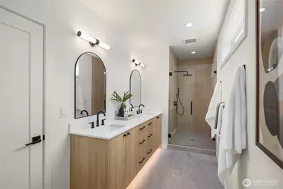 3636 Greenwood Avenue N #A, Seattle, WA 98103 - Photo 19