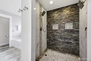 20910 Church Lake Dr E, Bonney Lake, WA 98391 - Photo 13