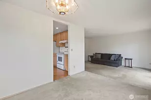 7030 67th Pl NE, Marysville, WA 98270 - Photo 9