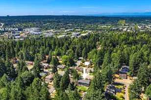 9210 171st Ave NE, Redmond, WA 98052 - Photo 33
