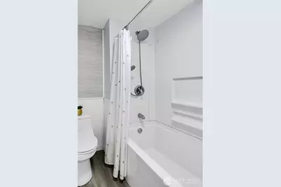 15836 43rd Avenue S, Tukwila, WA 98188 - Photo 25