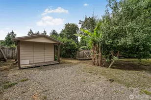 19810 11th St E, Lake Tapps, WA 98391 - Photo 25