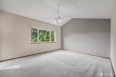 19810 11th Street E, Lake Tapps, WA 98391 - Photo 17