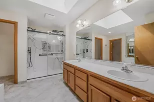 19810 11th St E, Lake Tapps, WA 98391 - Photo 15