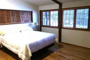 648 Lake Sammamish Ln NE, Bellevue, WA 98008 - Photo 17