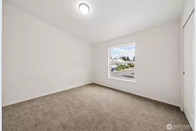 9421 21st Avenue E, Tacoma, WA 98445 - Photo 19