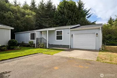 9421 21st Avenue E, Tacoma, WA 98445 - Photo 1