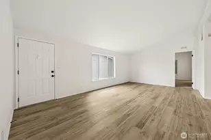 9421 21st Ave E, Tacoma, WA 98445 - Photo 3