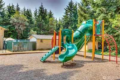 22250 NE Sea Vista, Poulsbo, WA 98370 - Photo 39