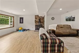 10913 30th St Ct E, Edgewood, WA 98372 - Photo 23