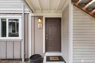 12716 NE 120th St, Kirkland, WA 98034 - Photo 3