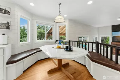 15604 111th Avenue NE, Bothell, WA 98011 - Photo 9