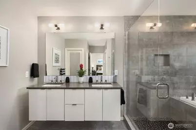 8765 15th Avenue NW, Seattle, WA 98117 - Photo 21