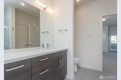 12032 33rd Ave NE #F, Seattle, WA 98125 - Photo 25