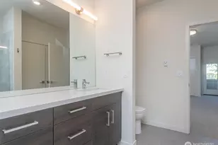 12032 33rd Ave NE, Seattle, WA 98125 - Photo 25