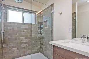12032 33rd Ave NE, Seattle, WA 98125 - Photo 23