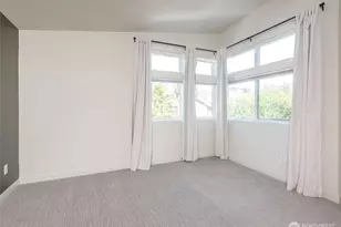 12032 33rd Ave NE, Seattle, WA 98125 - Photo 17
