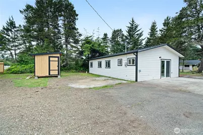 328 Ensign Avenue NW, Ocean Shores, WA 98569 - Photo 15