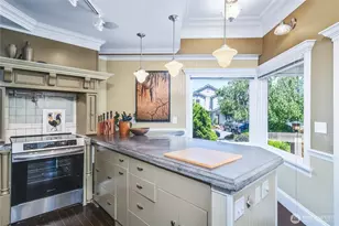 809 33rd St, Anacortes, WA 98221 - Photo 15