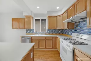 15223 27th Pl W, Lynnwood, WA 98087 - Photo 9