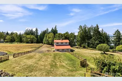 9931 Johnson Point Road NE, Olympia, WA 98516 - Photo 35