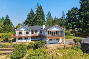 9931 Johnson Point Rd NE, Olympia, WA 98516 - Photo 31