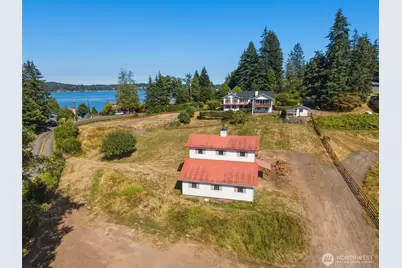 9931 Johnson Point Road NE, Olympia, WA 98516 - Photo 33
