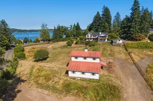 9931 Johnson Point Rd NE, Olympia, WA 98516 - Photo 33