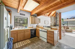 102 Maple Pl, Packwood, WA 98361 - Photo 11