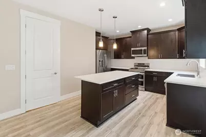8316 Wildwood Avenue SW, Lakewood, WA 98498 - Photo 7