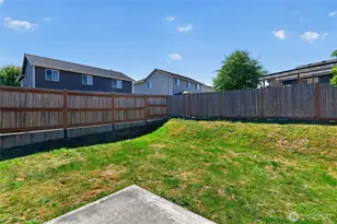 449 Dallas St, Mount Vernon, WA 98274 - Photo 3