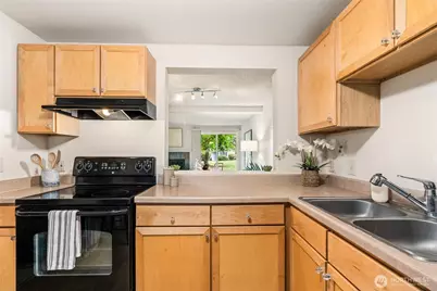 23815 12th Place S #2306, Des Moines, WA 98198 - Photo 13