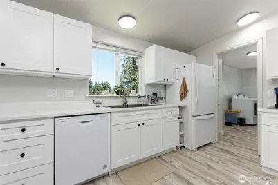 1884 E Johns Prairie Road, Shelton, WA 98584 - Photo 9