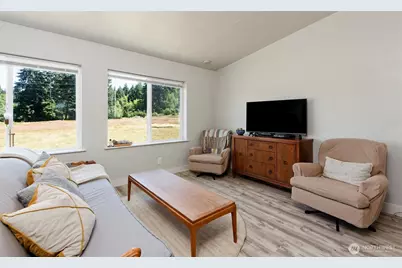 1884 E Johns Prairie Road, Shelton, WA 98584 - Photo 7