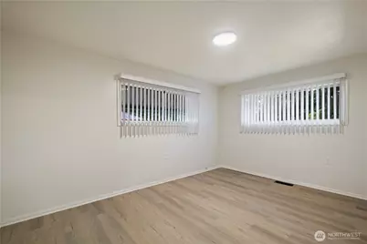 8408 121st Street SW, Lakewood, WA 98498 - Photo 17